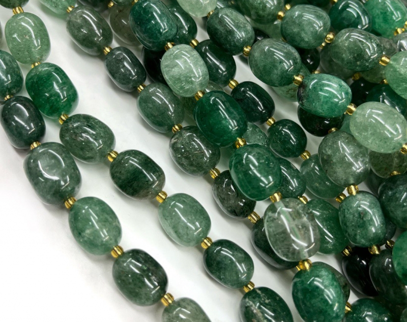 Бусины Авантюрин зеленый гладкий глянцевый 10*12мм натуральный камень